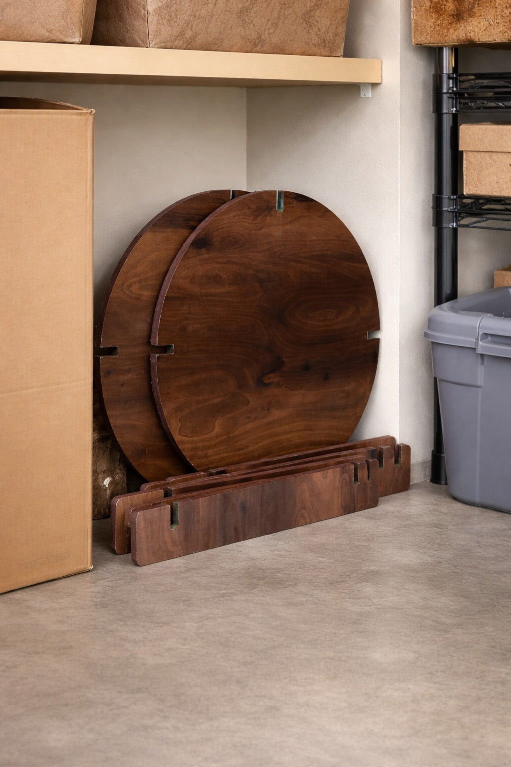Assembled Wooden Round Table